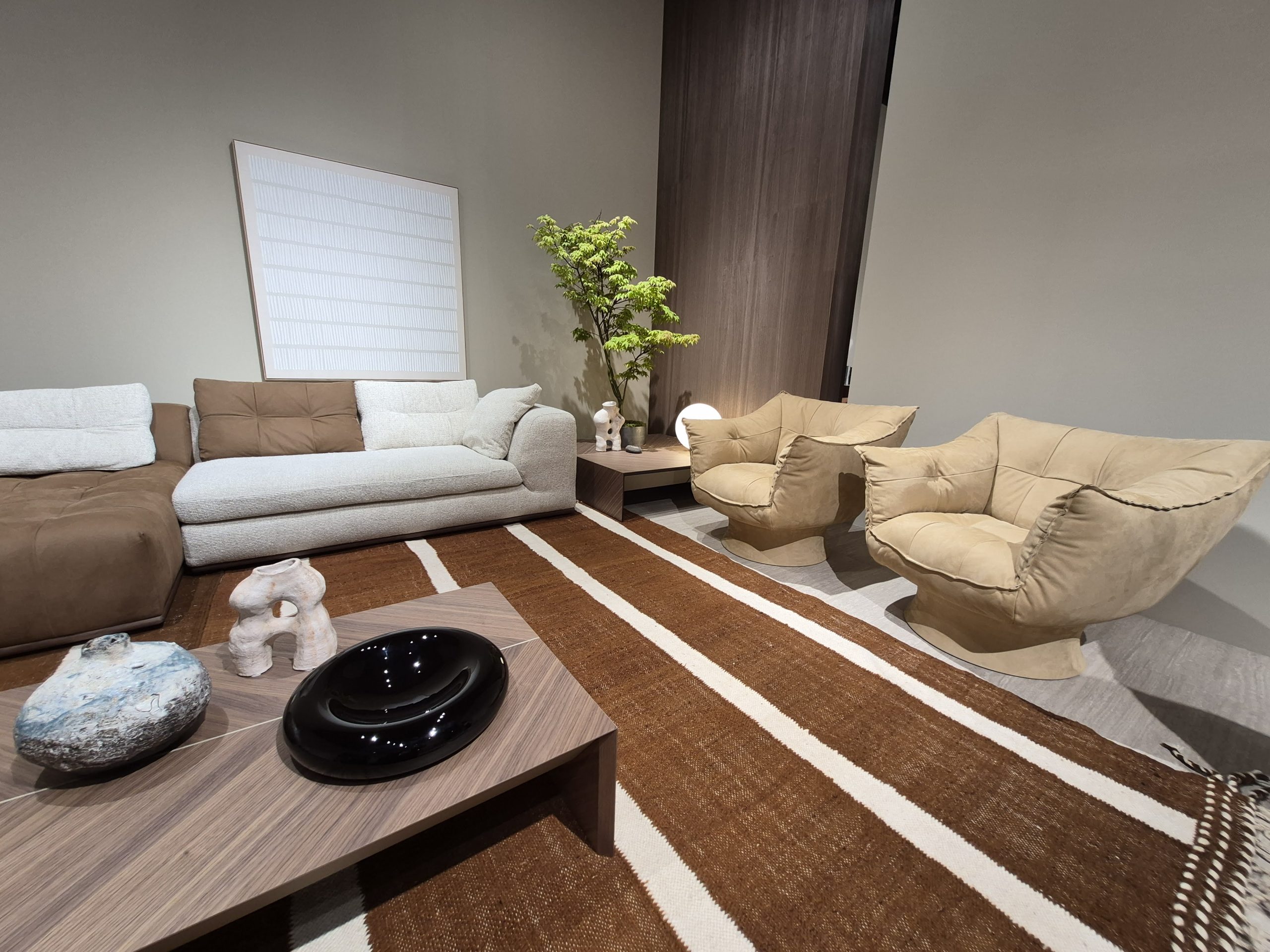 Donaldina armchair_Cierre 1972